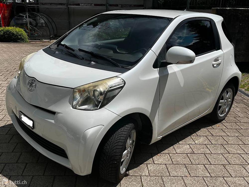 Toyota iQ 1.0