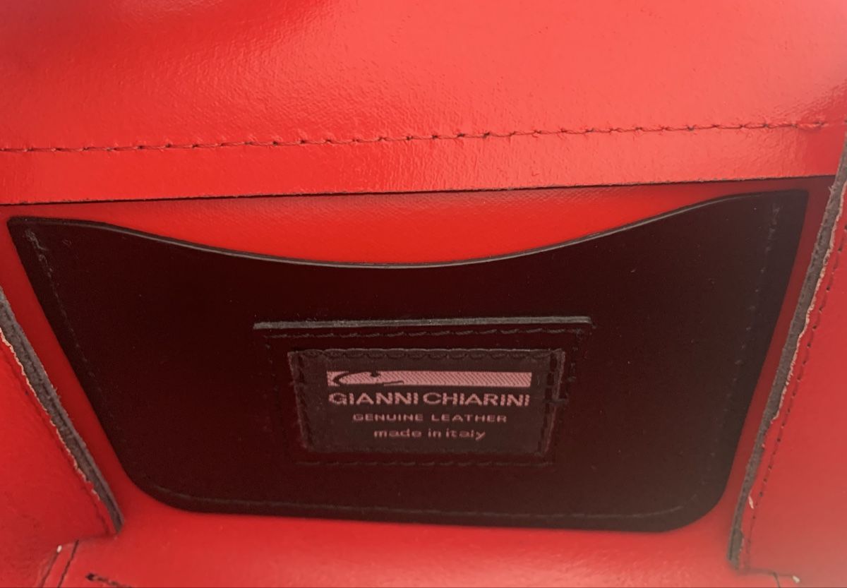 Gianni Chiarini Taschen für Damen: Gianni Chiarini Umhängetasche – Neu (gemäss Beschreibung) aus Zürich von p_q7q_nichtraucher 5