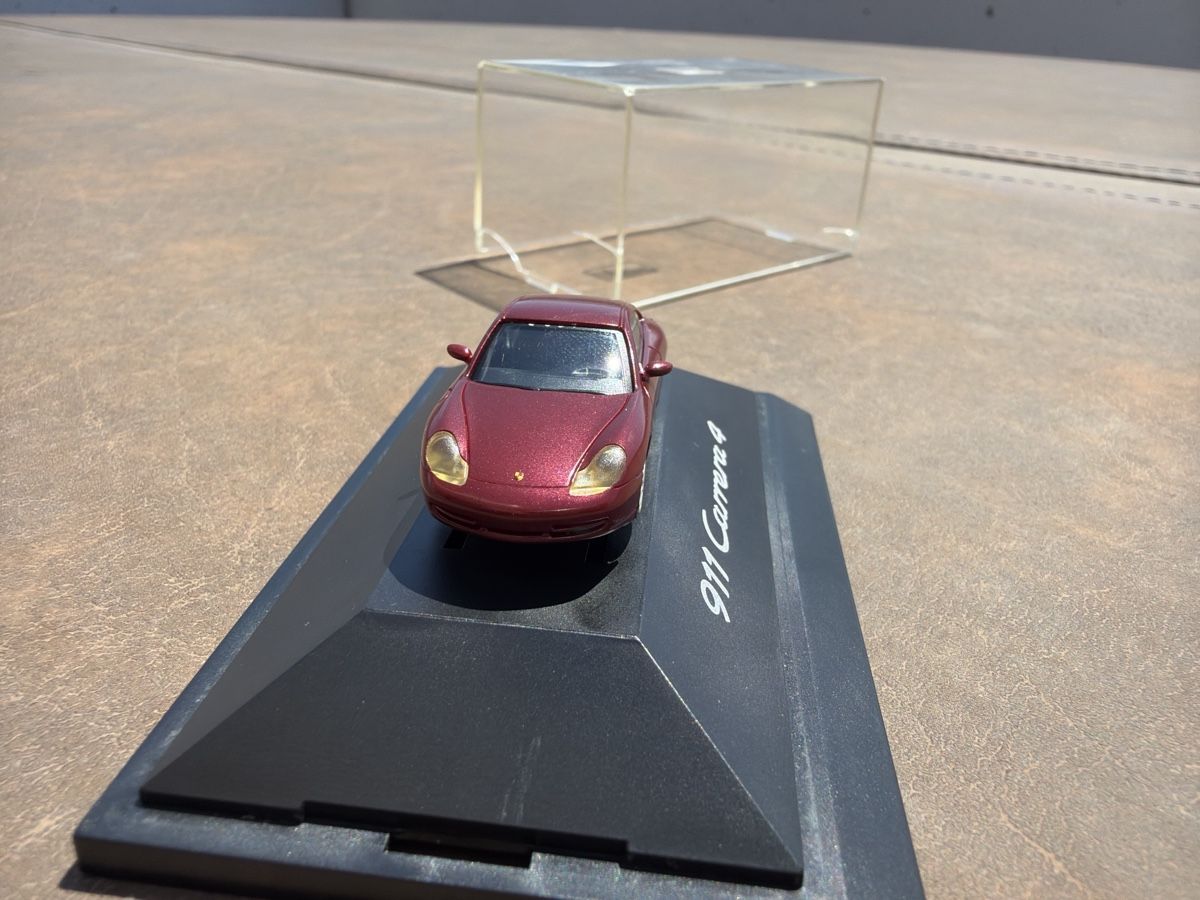 Porsche Modellini d'auto: Porsche 996 Carrera 4 - 1/87 – Usato da Wolfwil venduto da Rolex1 1