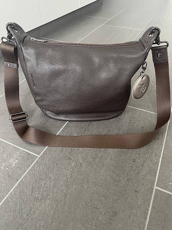 Sacs femmes: Mandarina Duck Umhängetasche – D'occasion à Meisterschwanden par xX3000Xx 4
