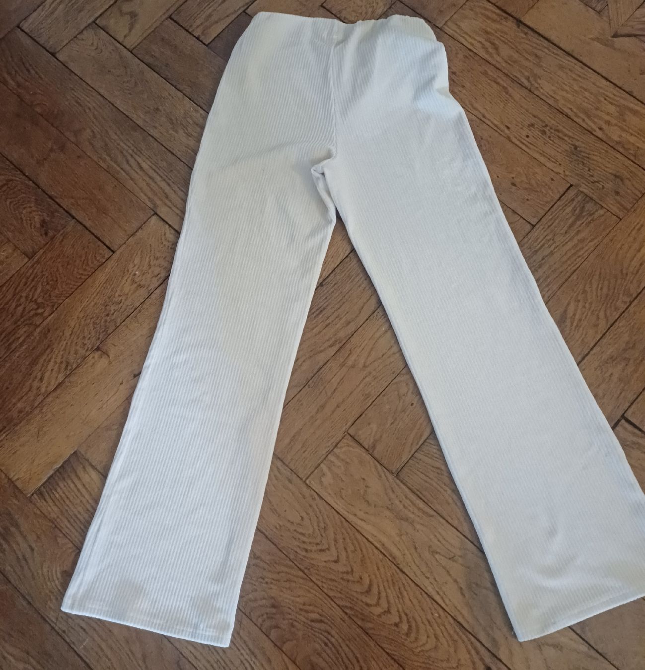 Hosen: Freizeit Hose/ Trainerhose Grösse L von Amisu – Gebraucht aus Schönenwerd von pomodor 2
