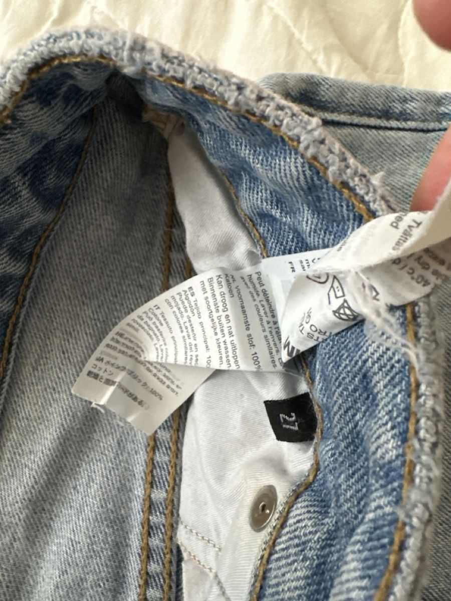 Jeans: Short DR DENIM – D'occasion à Confignon par mel_9m6w 1