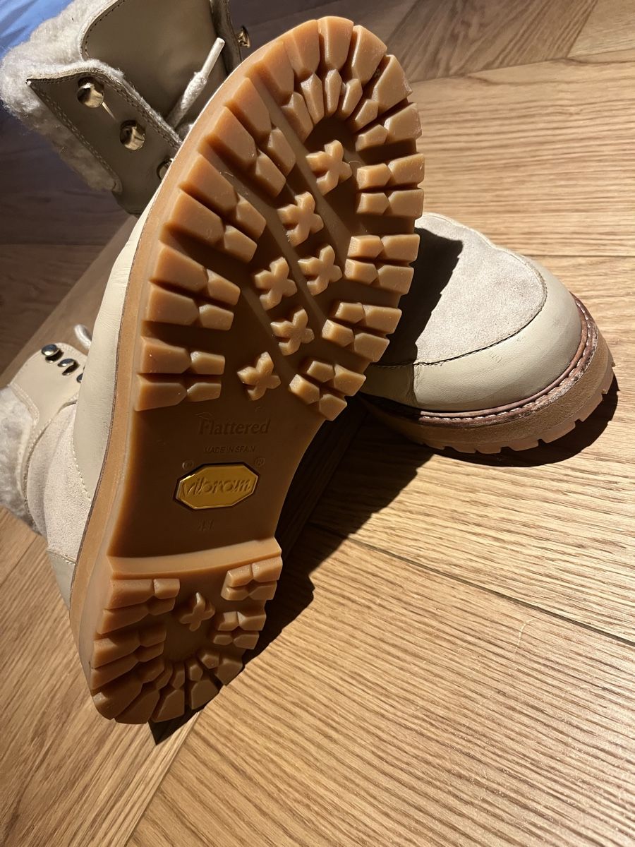 Damenschuhe: Flattered Winterboots Vibram – Gebraucht aus Zürich von __ramona 1