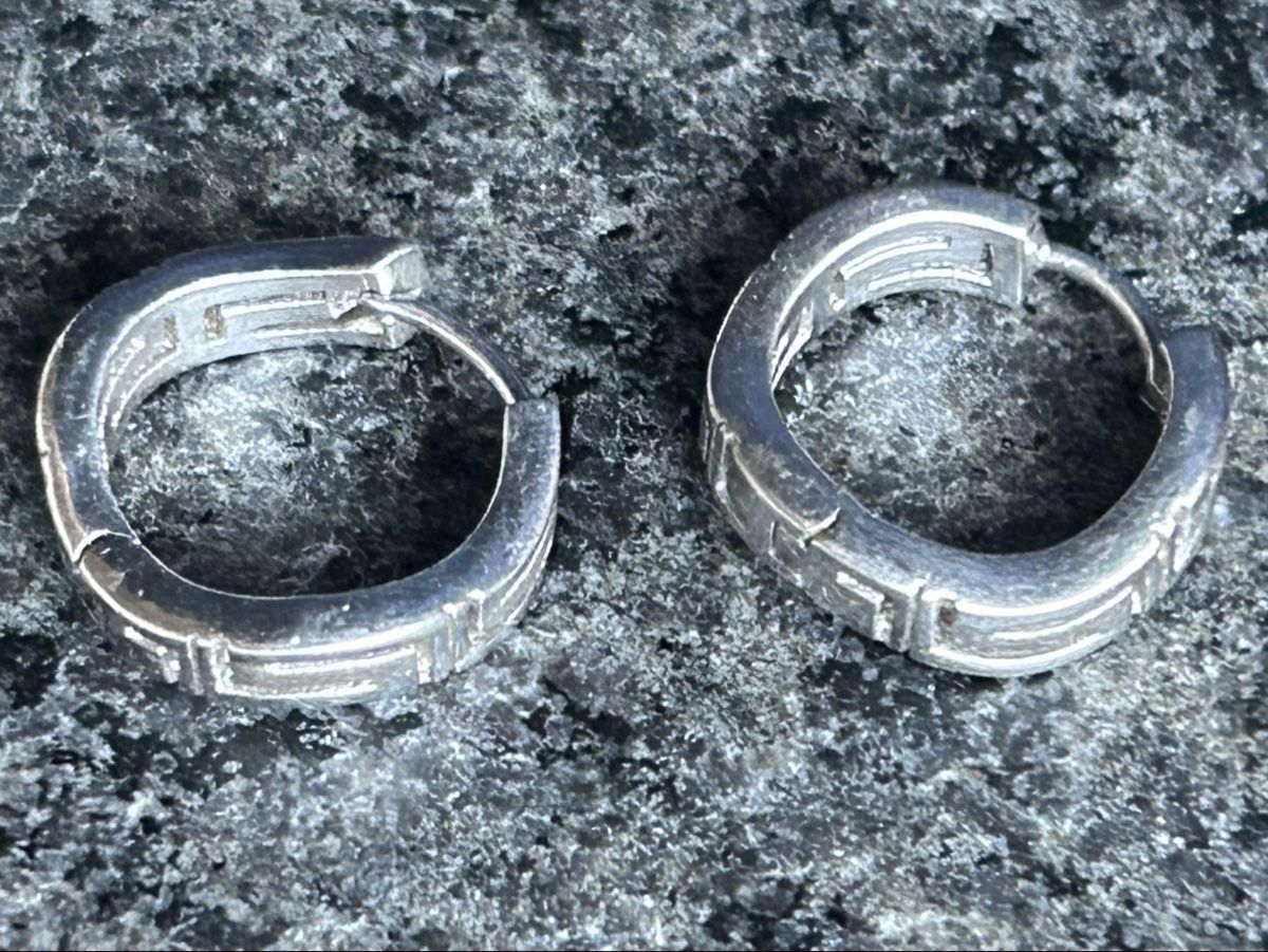 Ohrringe & -stecker: 925 Silber Klappcreolen mit geometrischem Design – Gebraucht aus Luterbach von Magnesium3 4