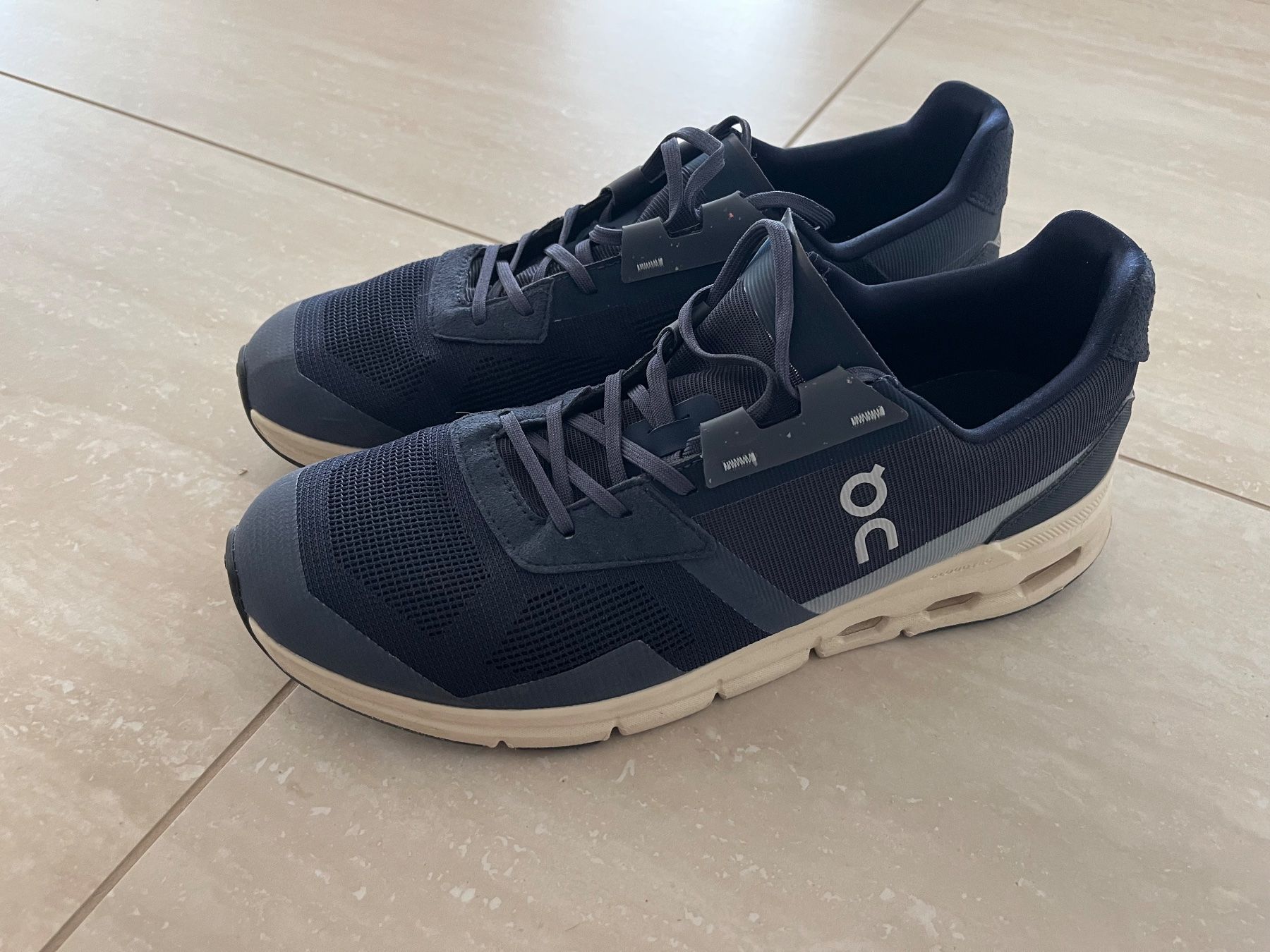 On Cloudrift Sneakers – Ink Blue / Glacier – Size EU 45 (D'occasion) à ...