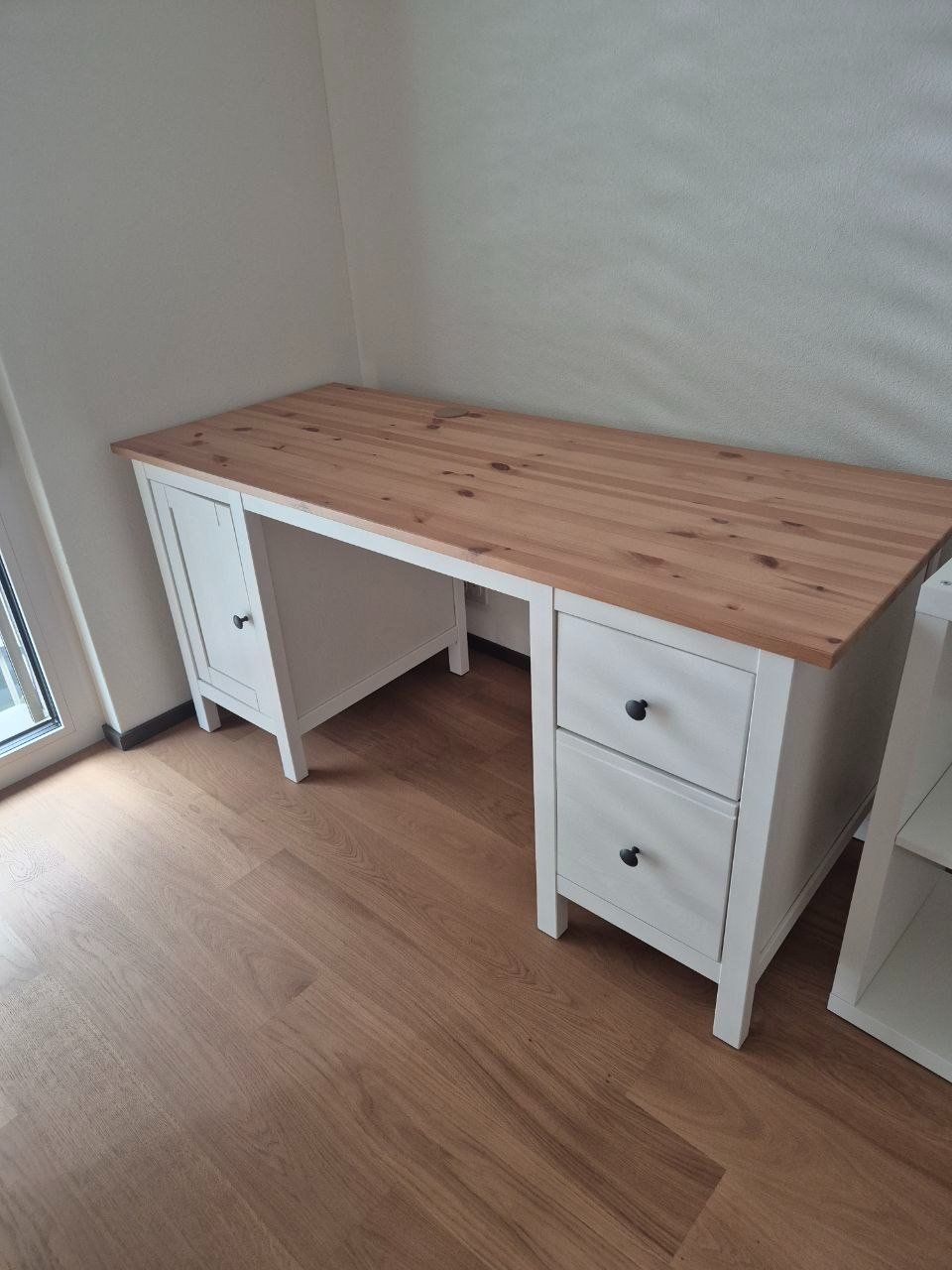 Scrivanie: Ikea Hemnes Tisch – Nuovo (secondo la descrizione) da Zürich venduto da ste_s6bl