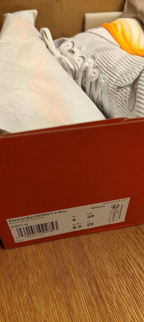 Puma Scarpe da donna: Neue Puma ForeverRun NITRO 2,Gr. 39, mit Karton! – Nuovo e nell'imballaggio originale da Grüt (Gossau ZH) venduto da SonyD