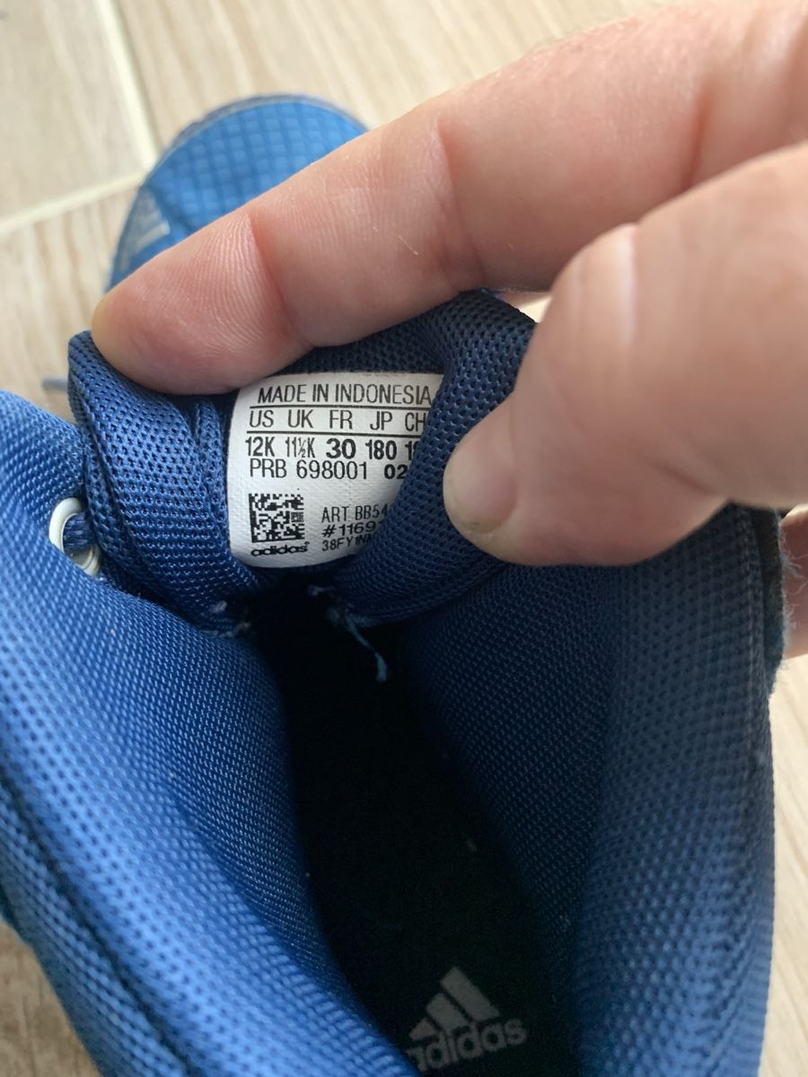Adidas Scarpe per ragazzi: Adidas Wanderschuhe Gr. 30, Blau – Usato da Rudolfstetten venduto da Joyw 4