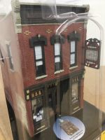 Woodland O Scale (1:48) US Haus Sullys Tavern m. Beleuchtung