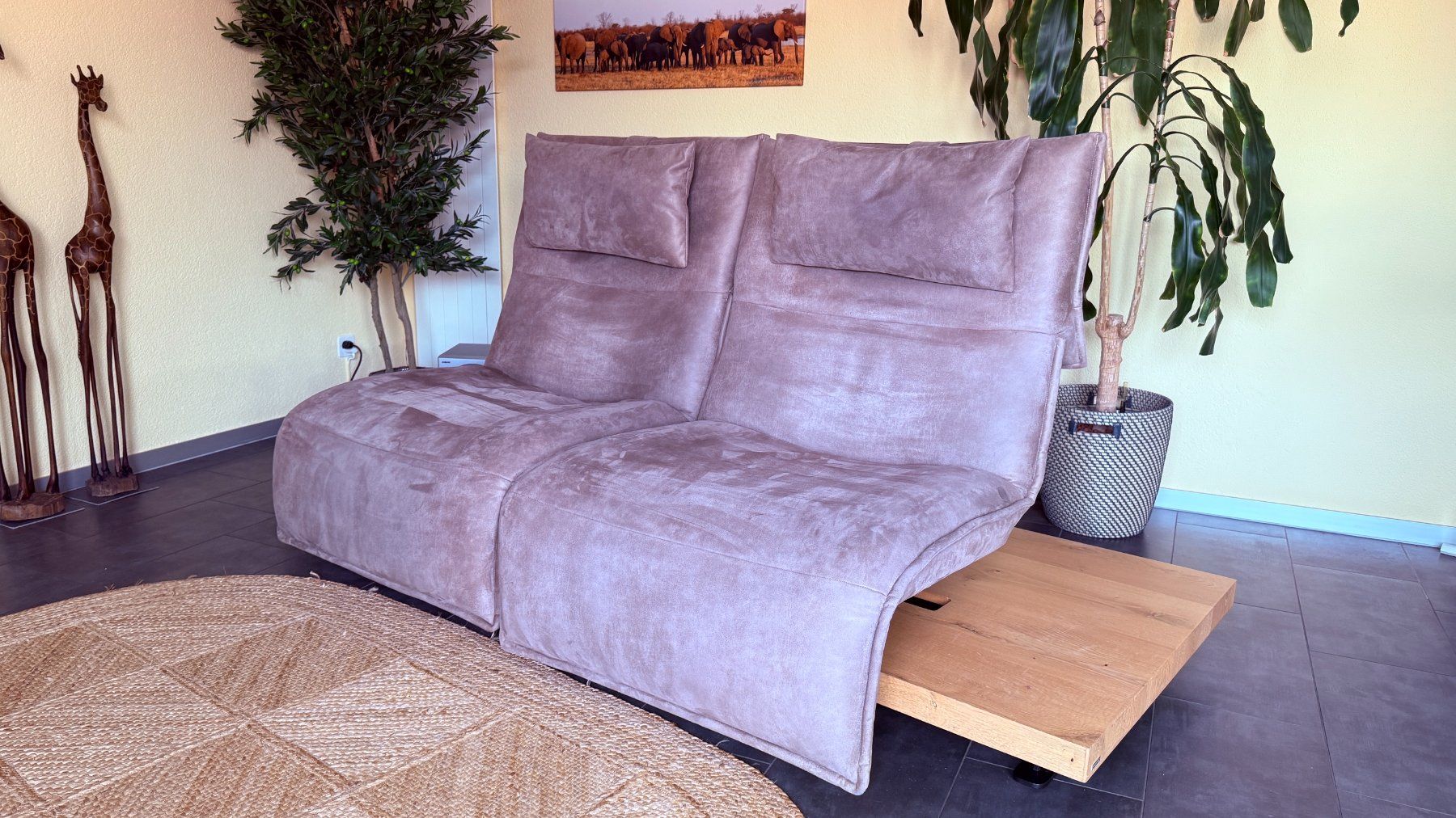 Koinor Sofas: 2er Designer-Sofa von Koinor,  mit Eichensockel – Gebraucht aus Gümligen von caesar07