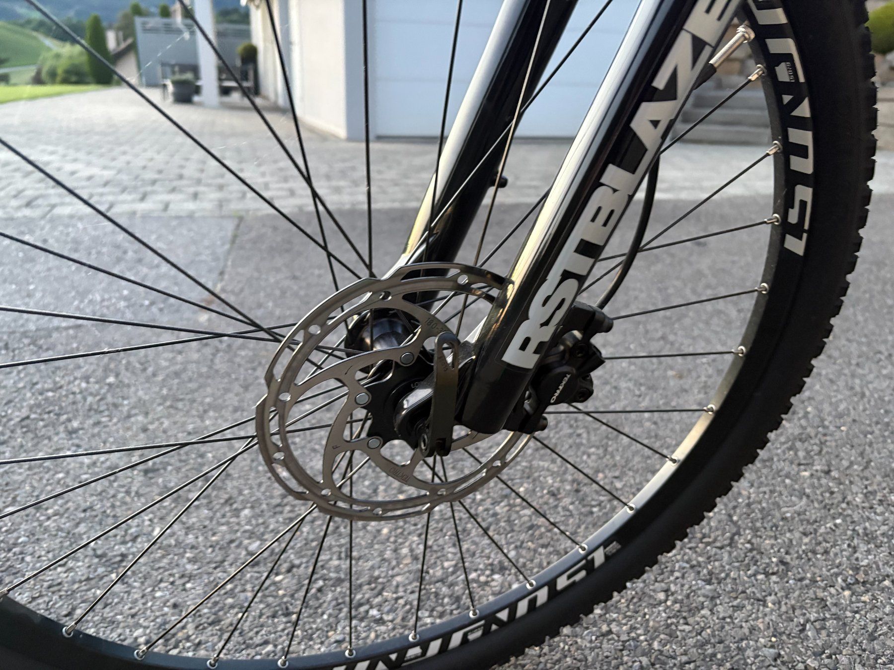 Ghost Biciclette: GHOST Lanao 27,5" Essential - Cadre M – Usato da St-Légier-Chiésaz venduto da avernez 5