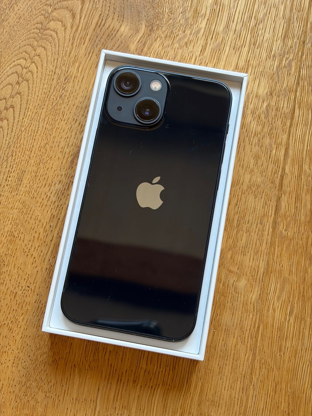 Apple Handys / Smartphones: iPhone 13 mini 256GB – Defekt aus Zürich von neon_studio_zuerich 2