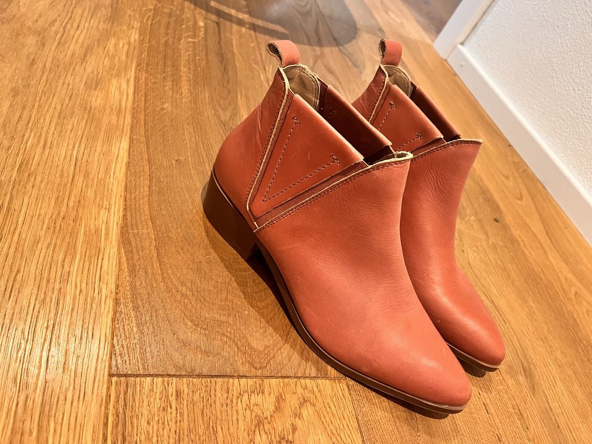 Esprit Scarpe da donna: Esprit Stiefeletten, Grösse 38, neuwertig! – Nuovo (secondo la descrizione) da Bern venduto da SN2