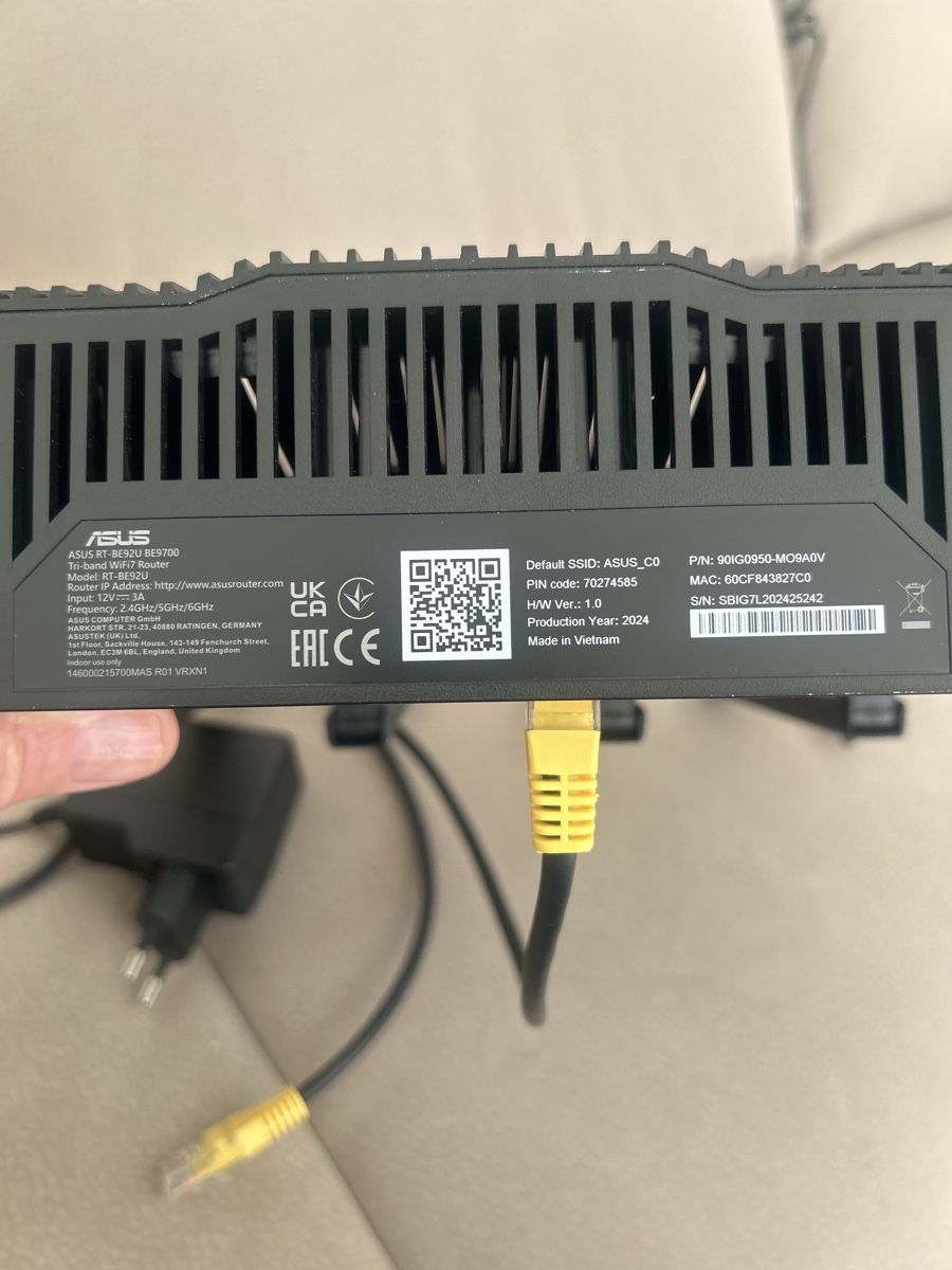 Asus Modems & Router: Asus RT BE92U BE9700 – Gebraucht aus Siebnen von gugi_siebnen 1