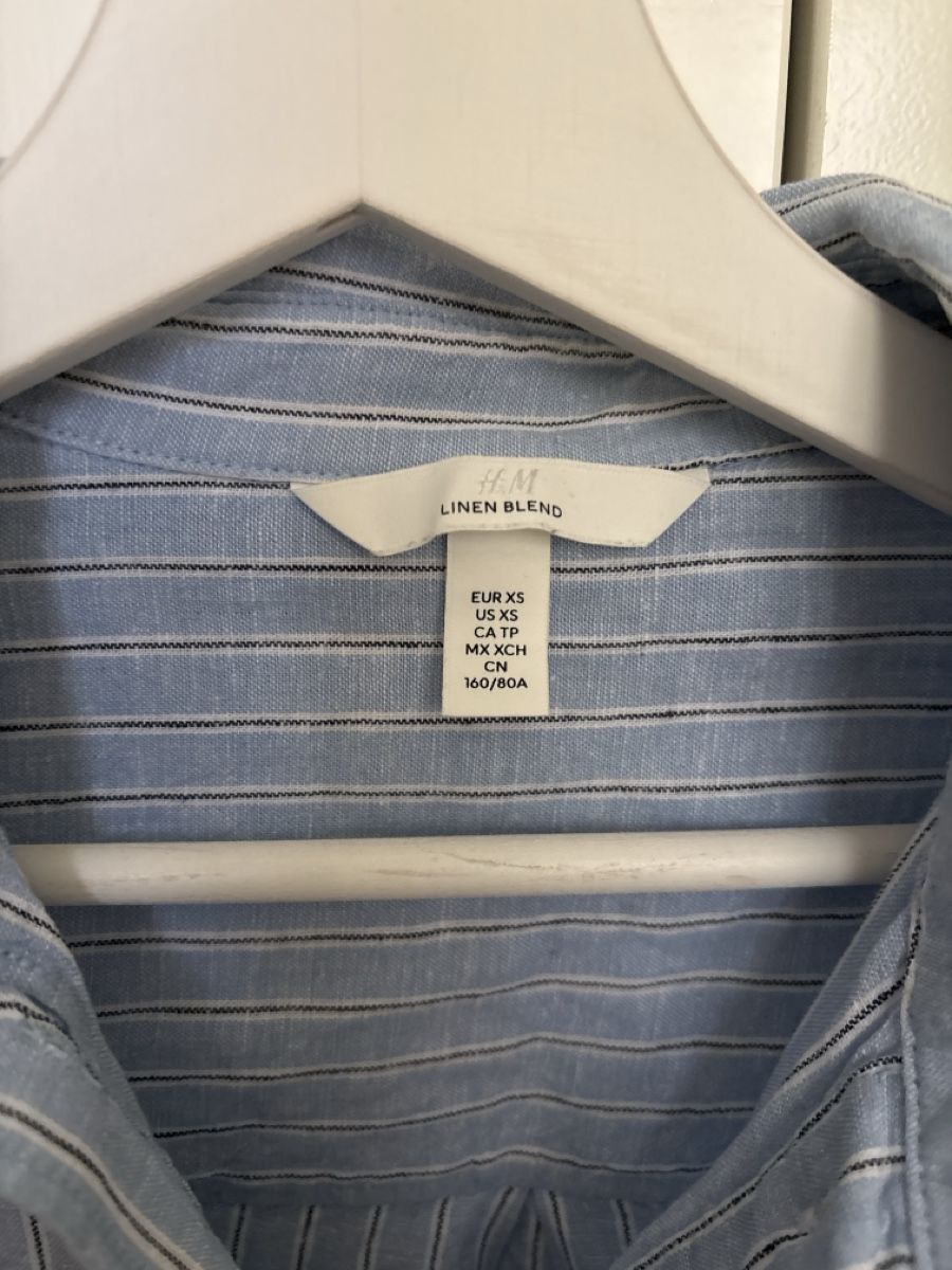 H&M Blusen: Hemd H&M XS 34 – Gebraucht aus Sarnen von leonie.vera 1