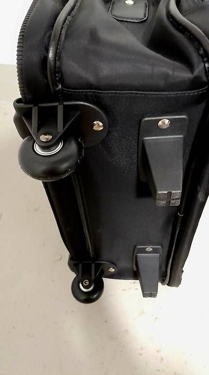 Adidas Borse: FIFA 2010 Adidas Reisetasche, neu – Nuovo e nell'imballaggio originale da Schwerzenbach venduto da Aura888 2