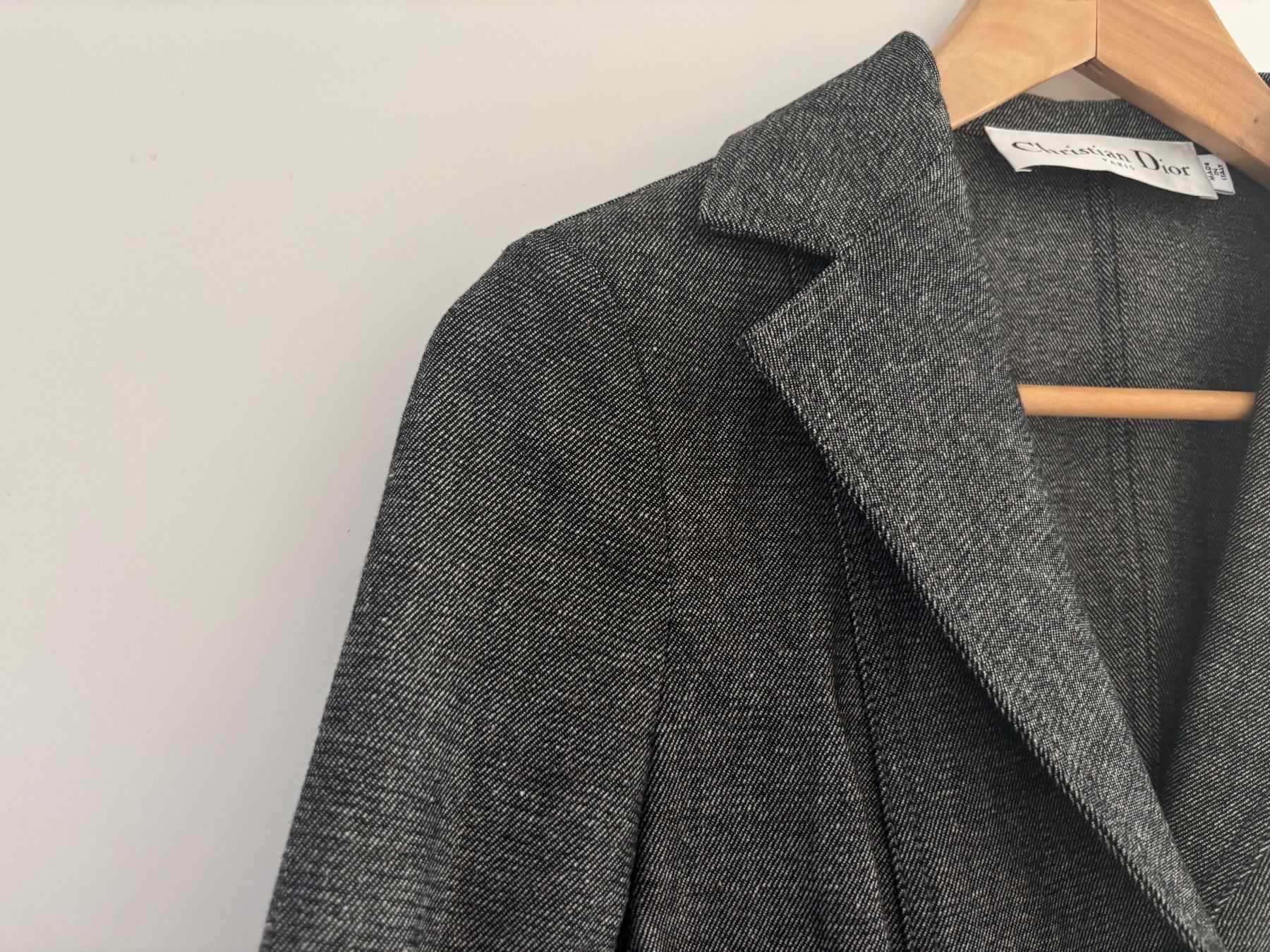 Dior Giacche: DIOR  BAR Blazer elast. denim grau 34 – Usato da Herrliberg venduto da mayfi 2