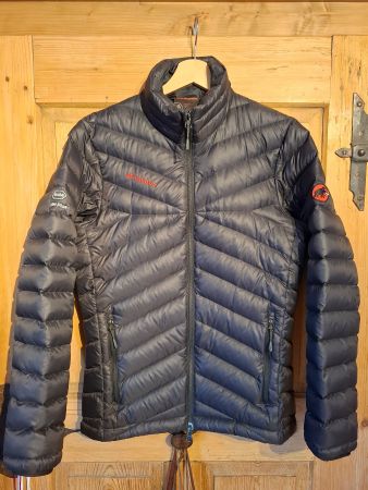 Mammut Jacke, schwarz, Daune, Männer S