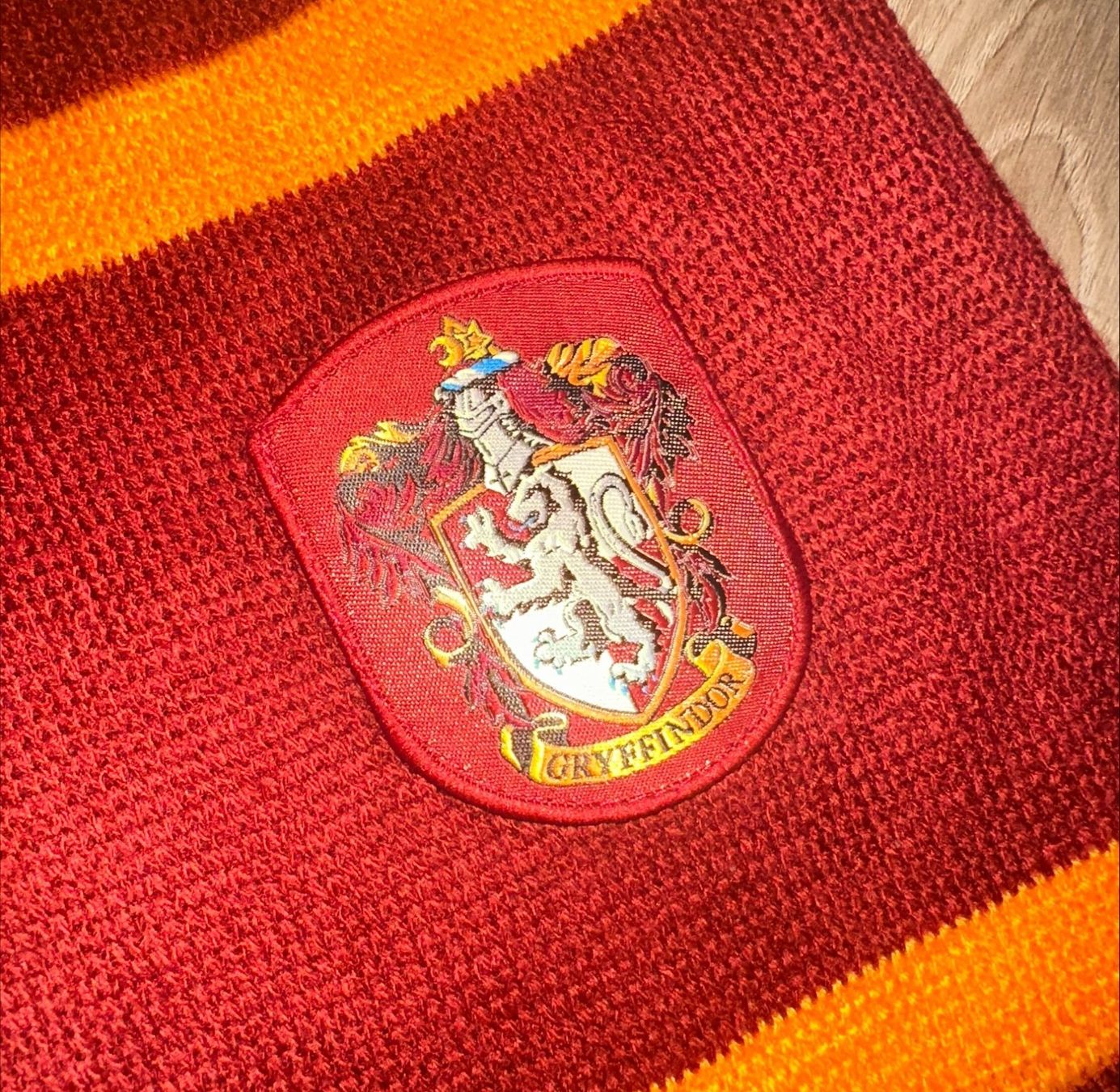 Foulard & Sciarpe: Harry Potter Gryffindor Schal – Nuovo (secondo la descrizione) da Unterstammheim venduto da Robin059 1