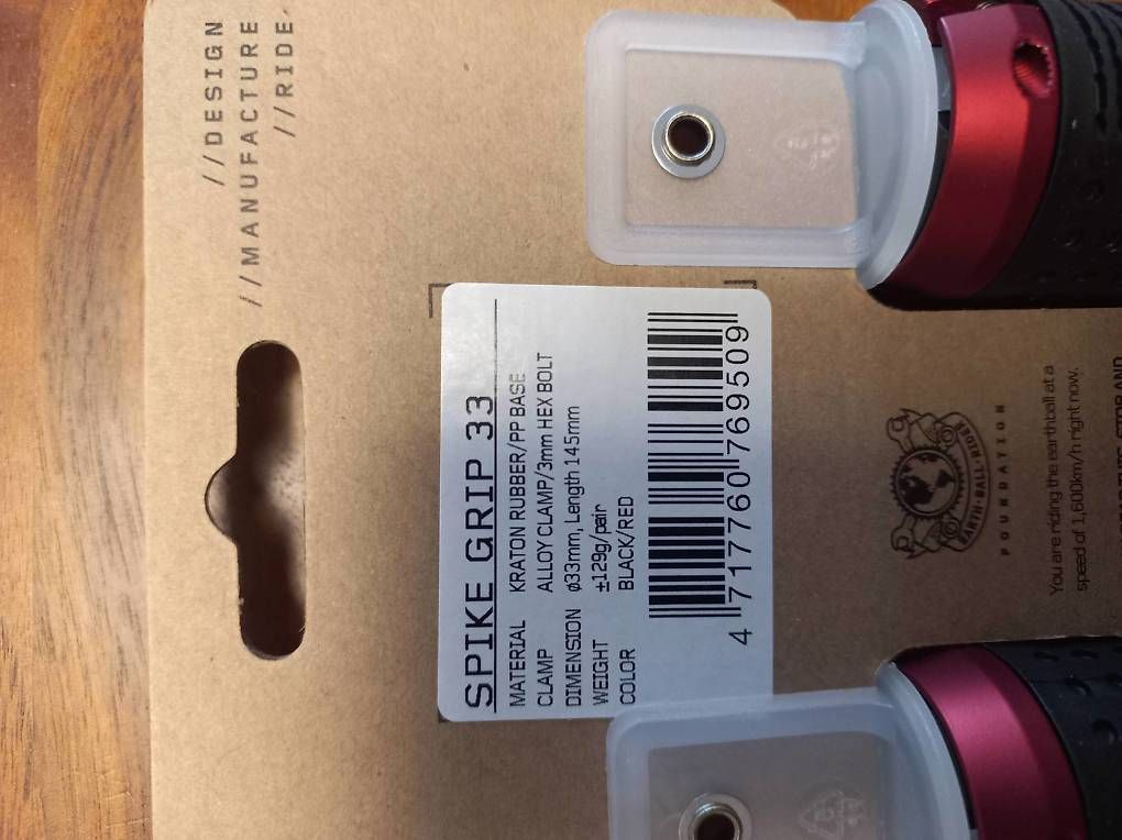 Pezzi di ricambio: A vendre poignées Spank Spike 33 – Usato da Onnens FR venduto da oma_7ngq 2