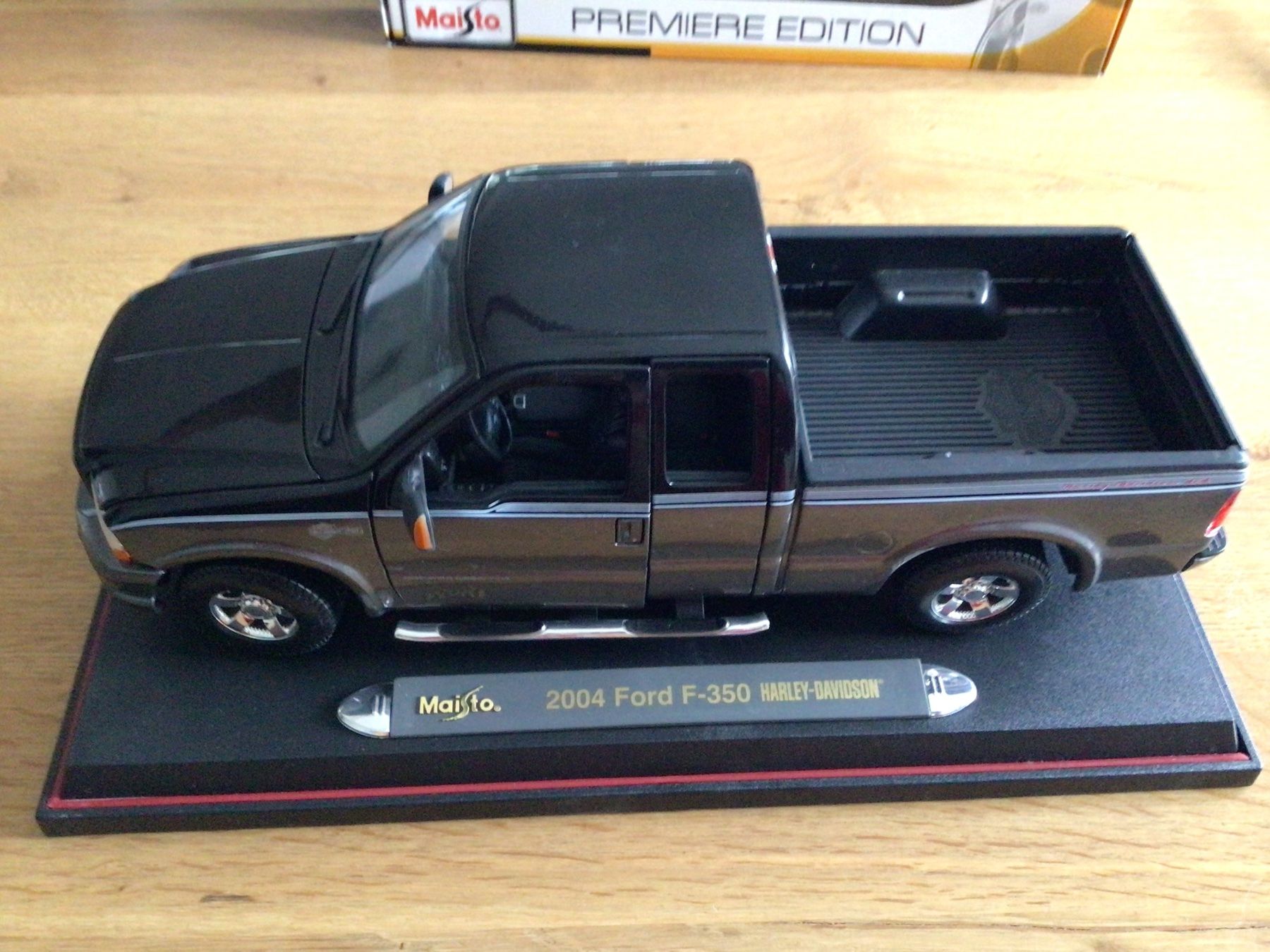 Ford Modellautos: Modellauto Ford F-350 Harley-Davidson. 2004 – Gebraucht aus Oberengstringen von Reini1063 1