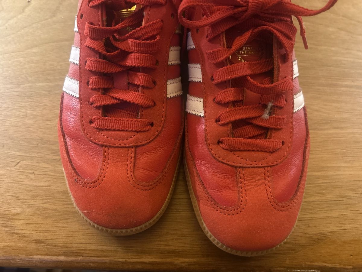 Adidas Damenschuhe: Sneakers Samba Adidas rouge – Gebraucht aus Saanen von Plonplon 2