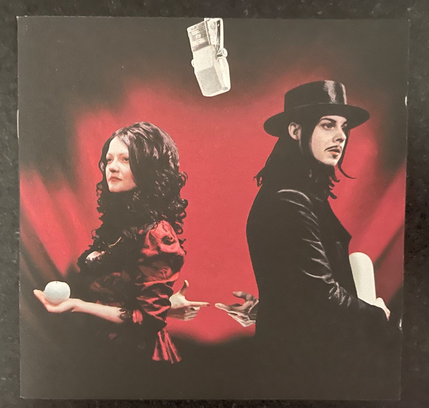 CD: The White Stripes - Get Behind Me Satan – Usato da Bern venduto da hippoism 2
