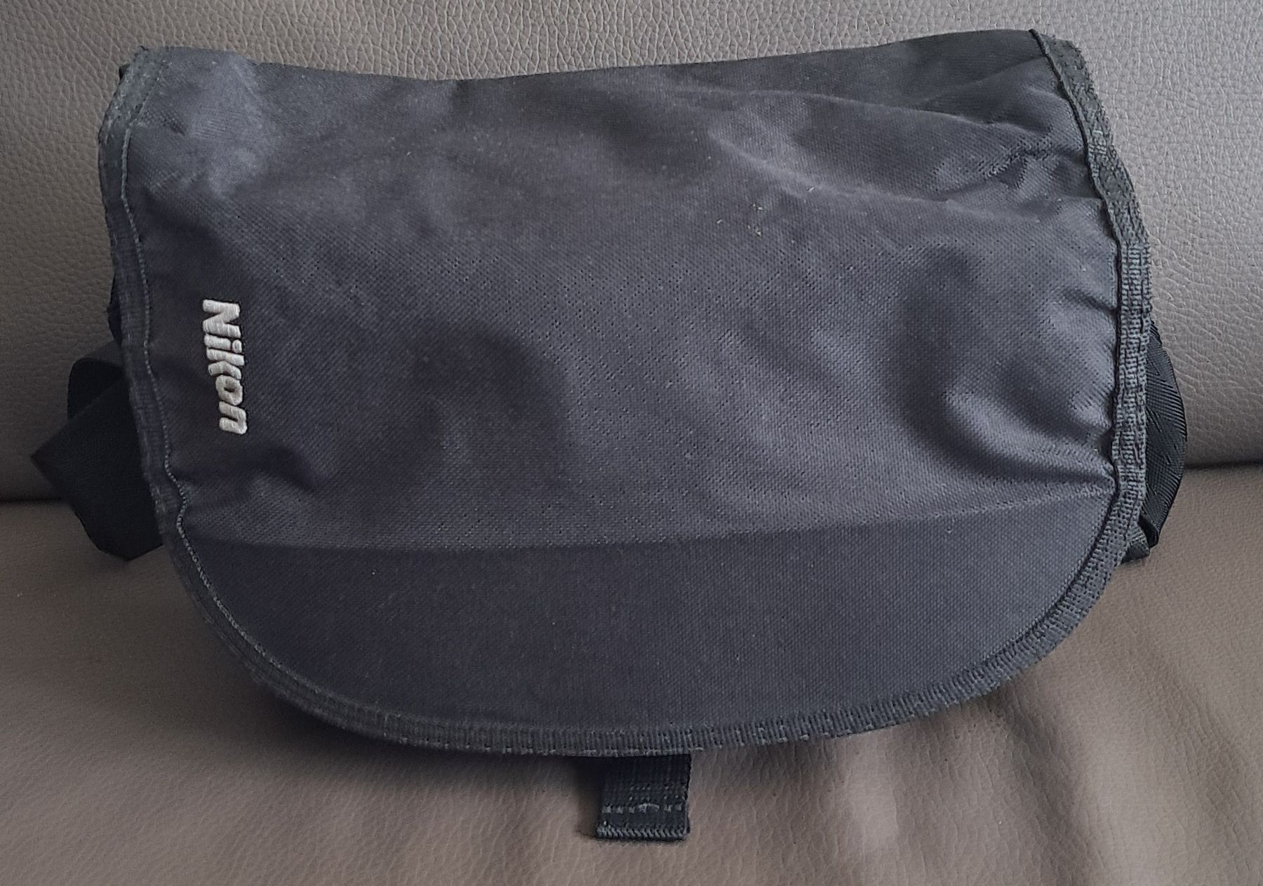 Nikon Fotocamera: Nikon Digital Kamera D3300 mit Zubehör – Usato da Biel/Bienne venduto da Sasha4u 8