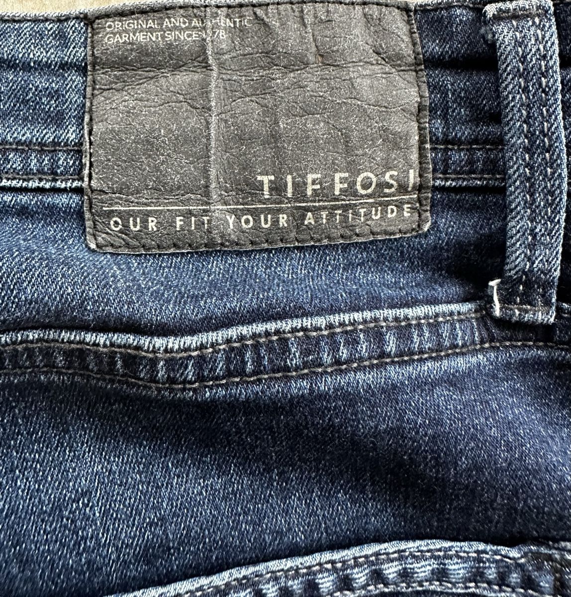 Jeans: Short Tiffosi  taille 32 (52) – Nuovo (secondo la descrizione) da Grône venduto da Amte73 4