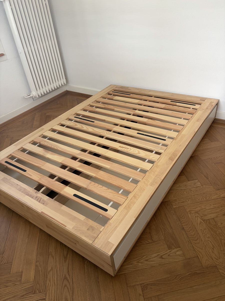 Ikea Letti: Ikea MANDAL Bett 140x200 – Usato da Zürich venduto da cle_q8kt 1