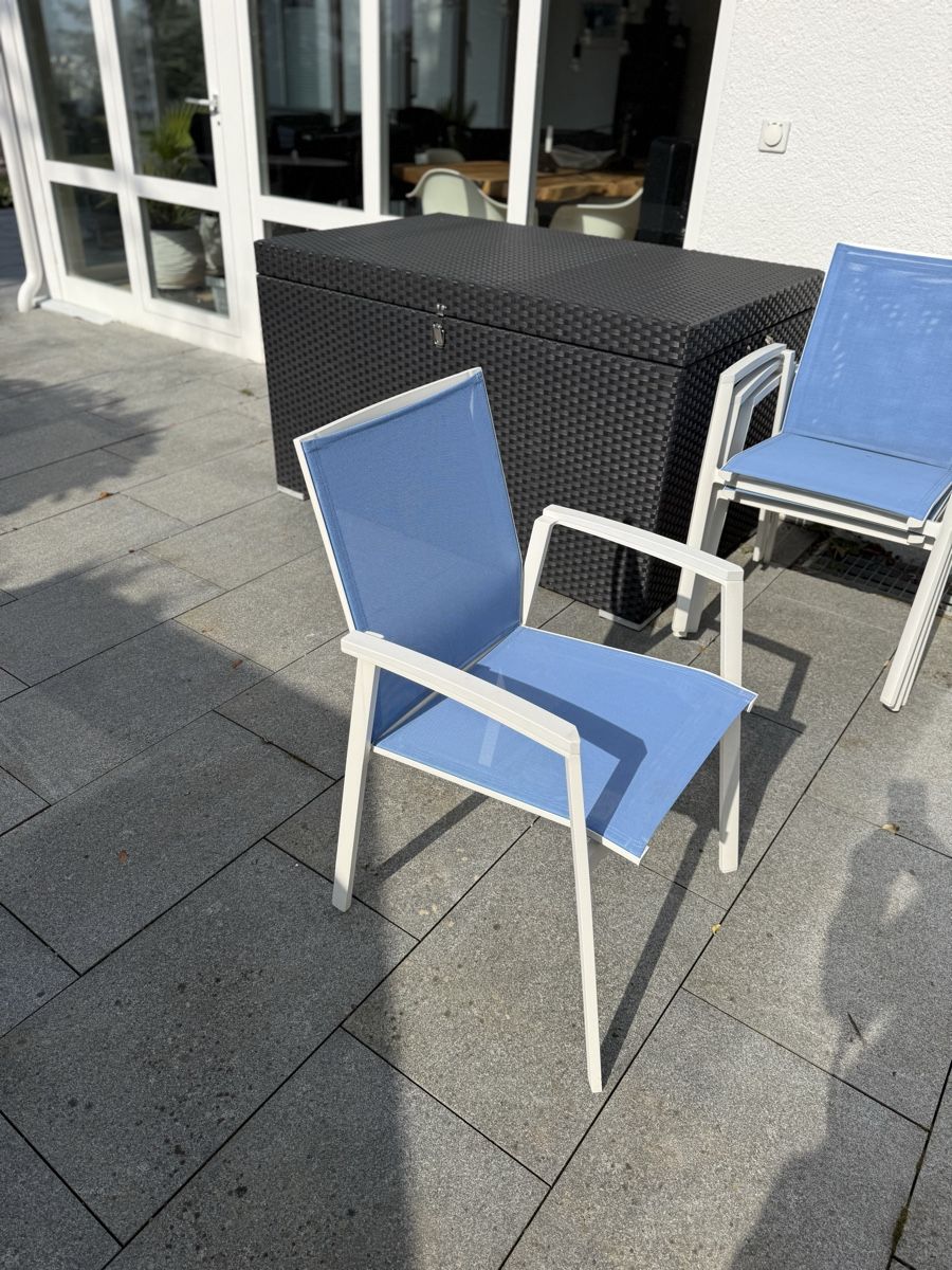 Interio Chaises: Stühle interio neuwertig – D'occasion à Hünibach par aj05 2