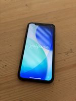 Apple iPhone 11 Schwarz guter Zustand, 128 GB