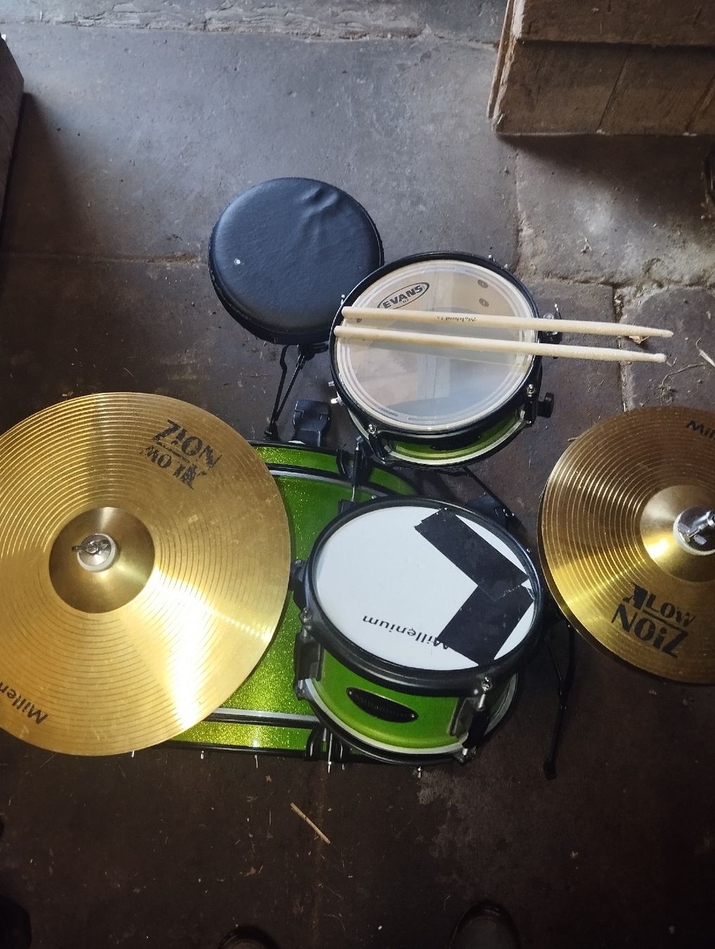 Musikinstrumente: Millenium Drum Kit Schlagzeug – Gebraucht aus Heitenried von Chris351 3