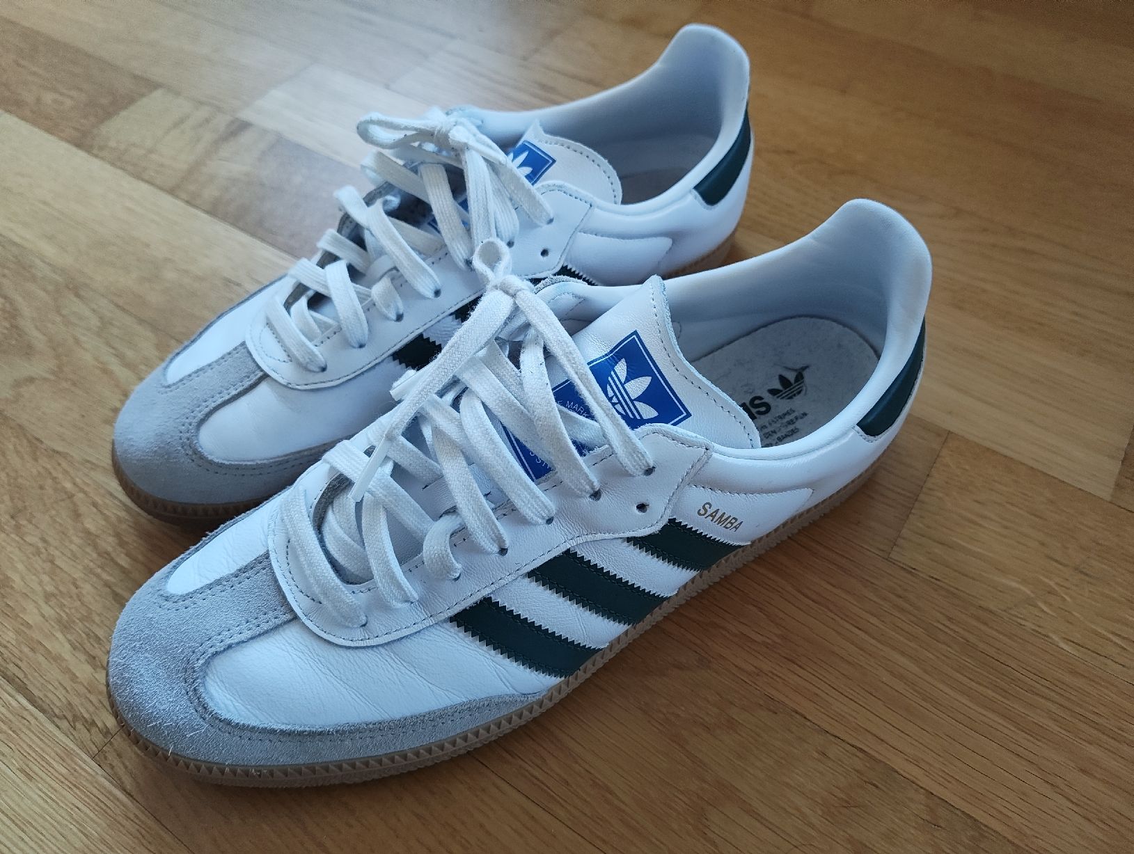 Adidas Herrenschuhe: Baskets Adidas Samba blanches et vertes taille 44 – Gebraucht aus Sion von Mizzaa 2