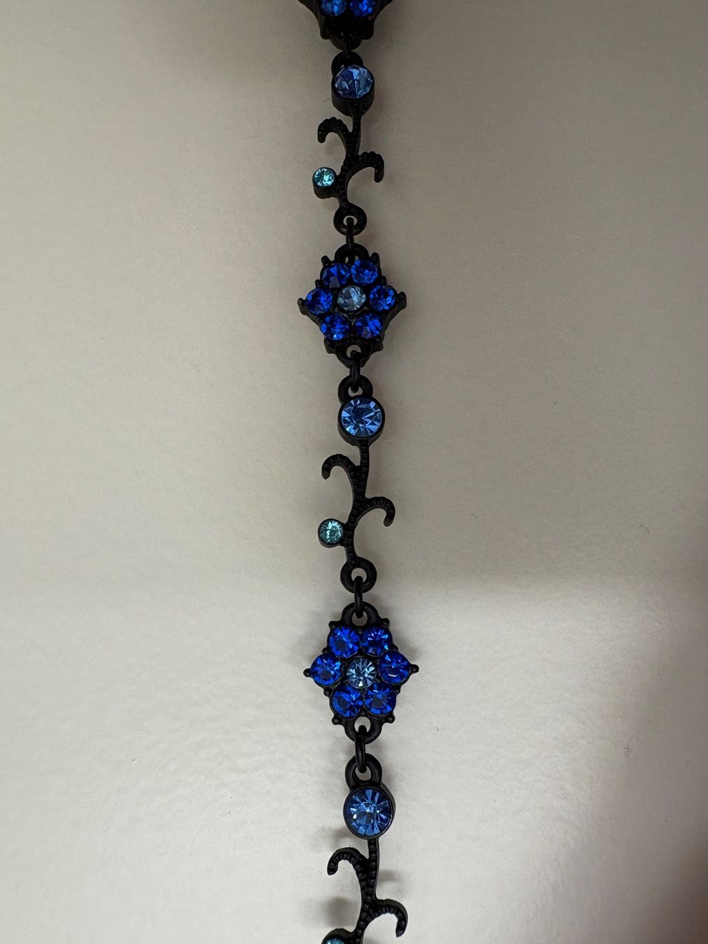 Armbänder & -reifen: Wunderschöne Armkette mit blauen Strasssteinen – Neu (gemäss Beschreibung) aus Horgen von Ilona1986 2