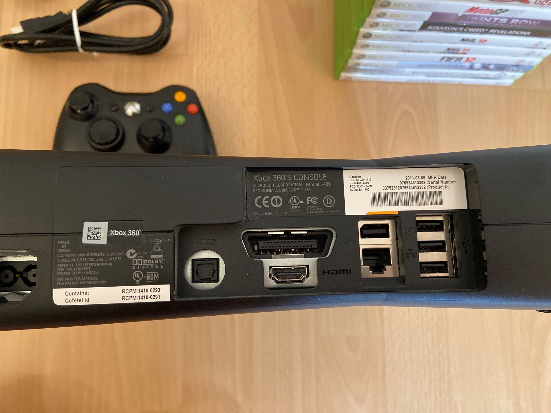 Microsoft Console: Xbox 360 Slim mit 10 Spielen – Usato da St.gallen venduto da taduz 3