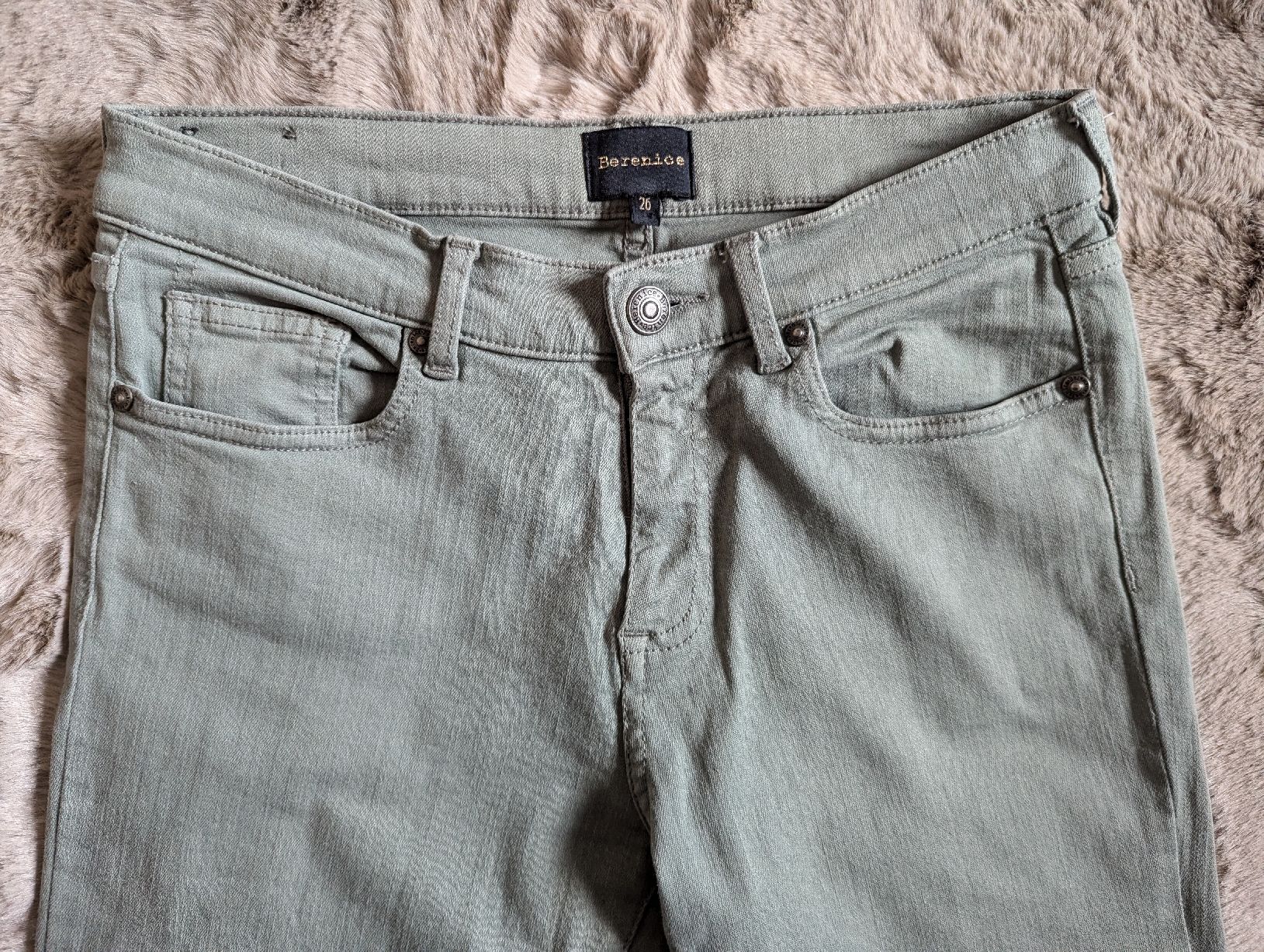 Jeans: jean Bérénice 36 – Nuovo (secondo la descrizione) da Montreux venduto da dem_gyt9 1