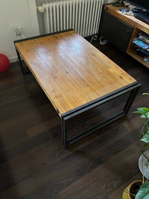 Tische: Coffee Table Manchester – Gebraucht aus Wädenswil von cri_p9hq