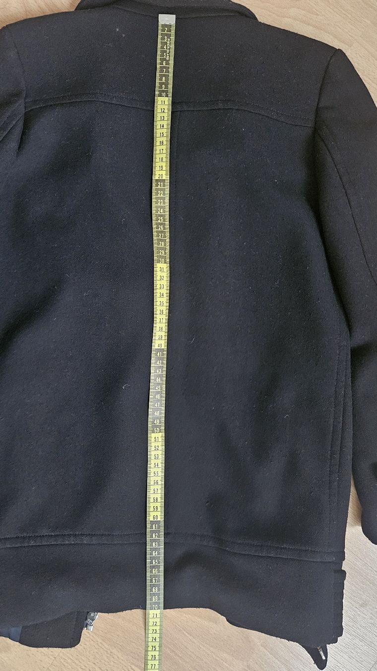 Zara Jacken: ZARA Herbst- Winterjacke – Gebraucht aus Rheinfelden von DHS 9