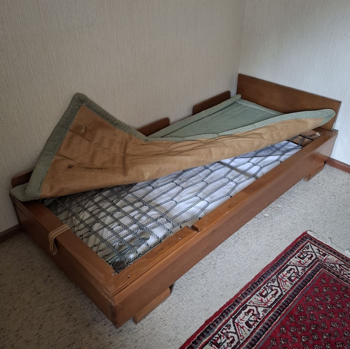 Betten: Bettgestell inkl. Matratze – Gebraucht aus Reinach BL von Malin20 2