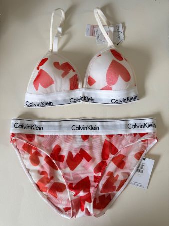 CALVIN KLEIN, Triangel-BH und Slip, Gr. M (Set), Weiss/Rot
