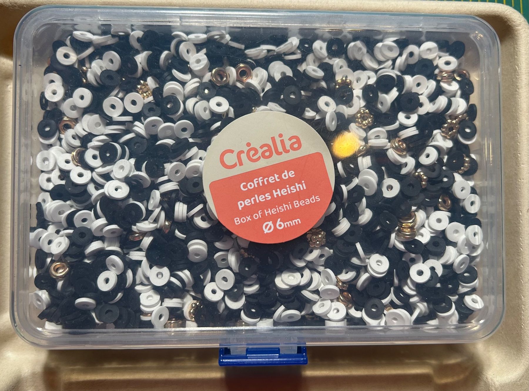 Perle (finte): Lot de perles heishi pour bracelet – Nuovo (secondo la descrizione) da Bouveret venduto da sev_qj7l 1
