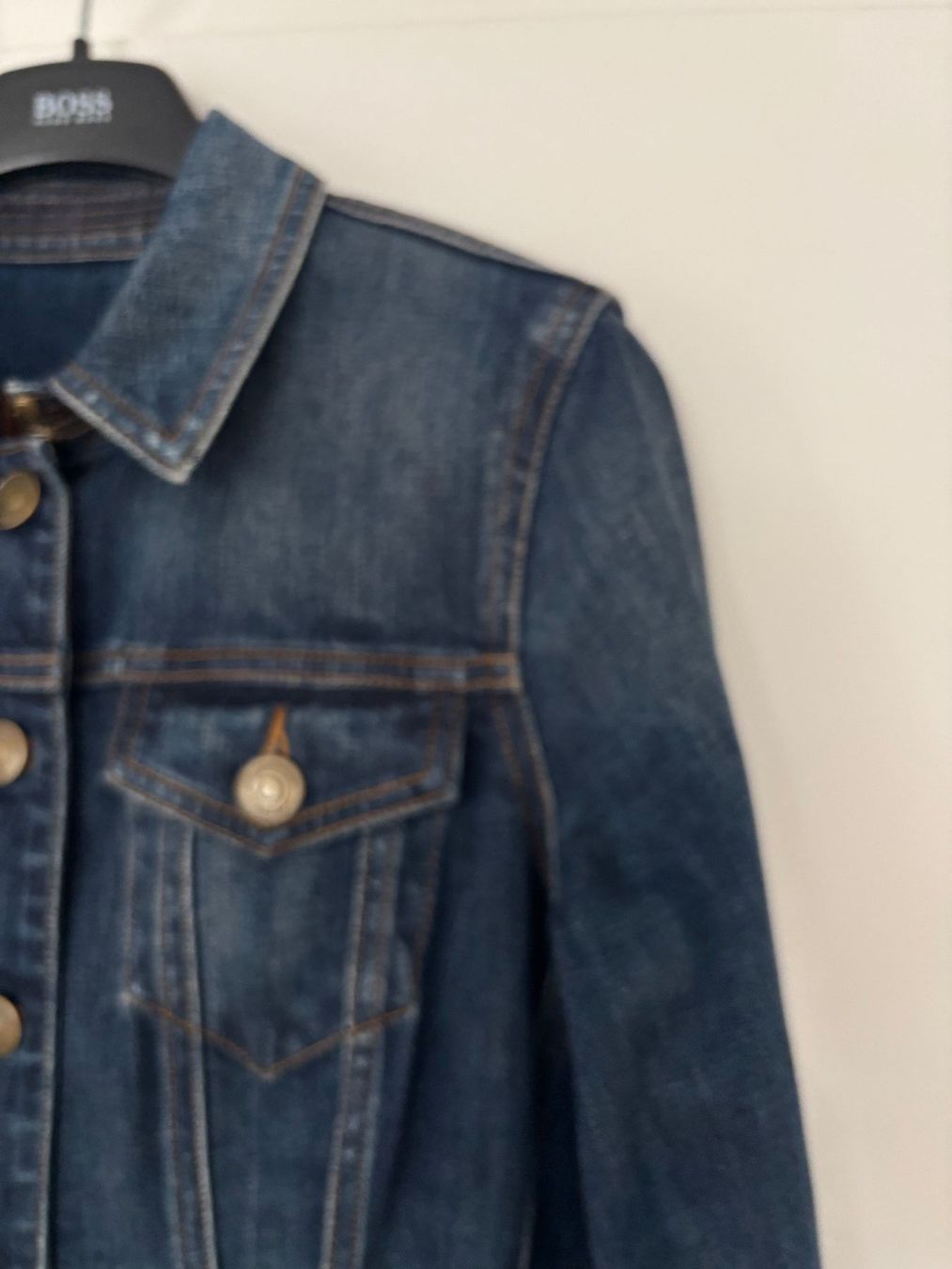 Burberry Jacken: BURBERRY  Jeansjacke tailliert , elastisch 34 – Gebraucht aus Herrliberg von mayfi 1