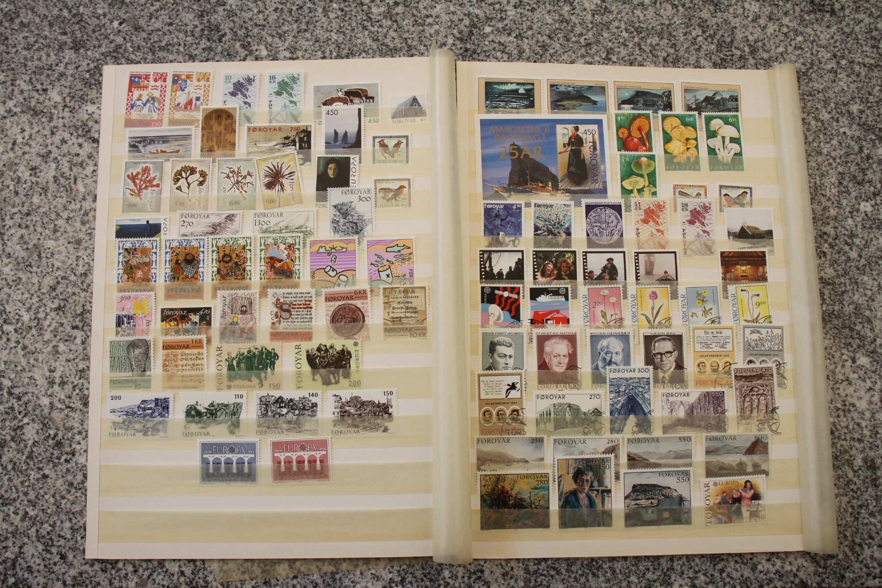 Tous les timbres: Briefmarken Färöer Postfrisch – D'occasion à Interlaken par Strokkur 1