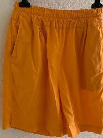 Kurze Hose Next Damenorange Grösse 36 neuwertig