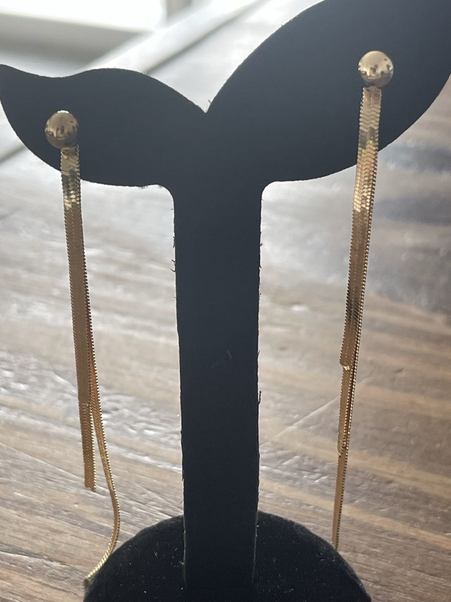 Ohrringe & -stecker: Jolies Paire de boucles d'oreilles pendantes – Neu (gemäss Beschreibung) aus Kloten von Vermicelles 2