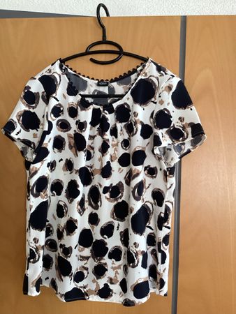 s.Oliver Bluse Gr. 38 stylischer Print schwarz weiss beige