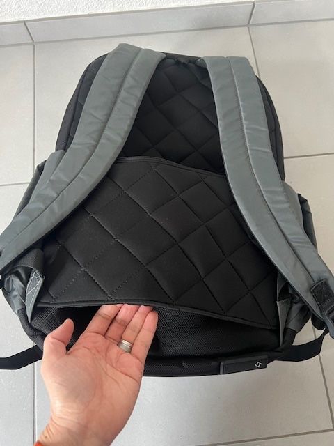 Samsonite Zaini: SAMSONITE: grosse Laptoprucksack - olivgrün – Nuovo (secondo la descrizione) da Neerach venduto da romiping 5