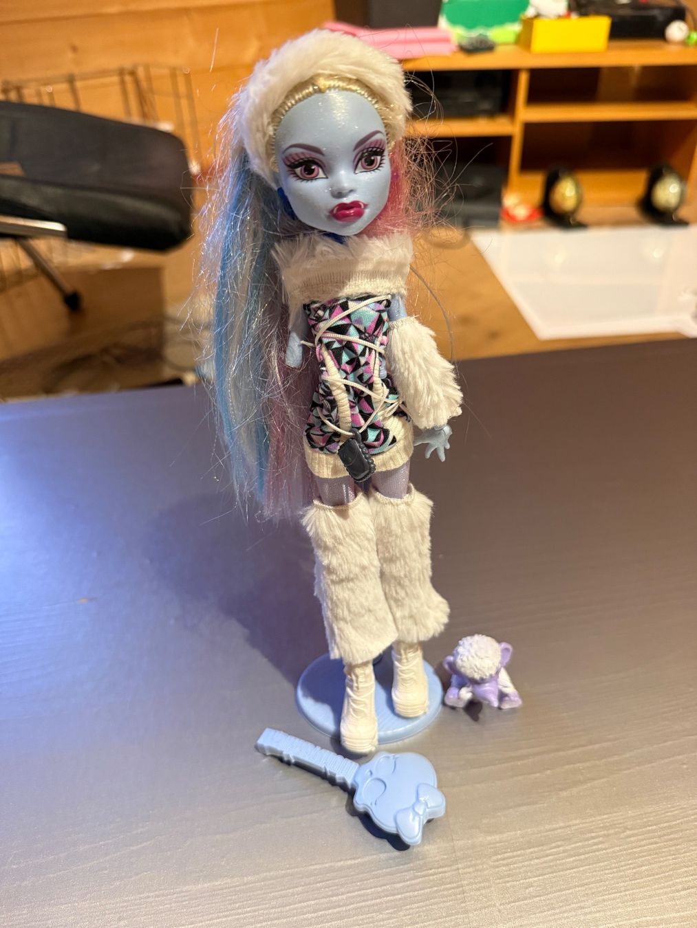 Bambole: Monster High Abbey Bominable Basic G1 – Usato da Fribourg venduto da leaahrm 1