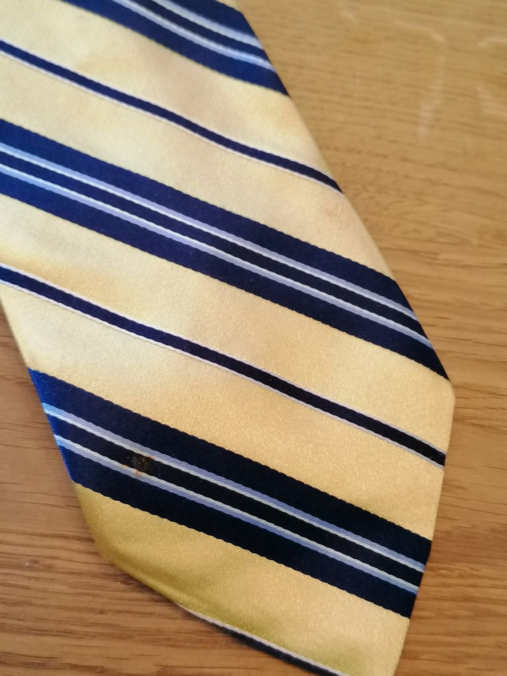 Tommy Hilfiger Krawatten: Tommy Hilfiger Krawatte 100% Seide - Nr. 72 – Gebraucht aus Basel von vintagecollector 1
